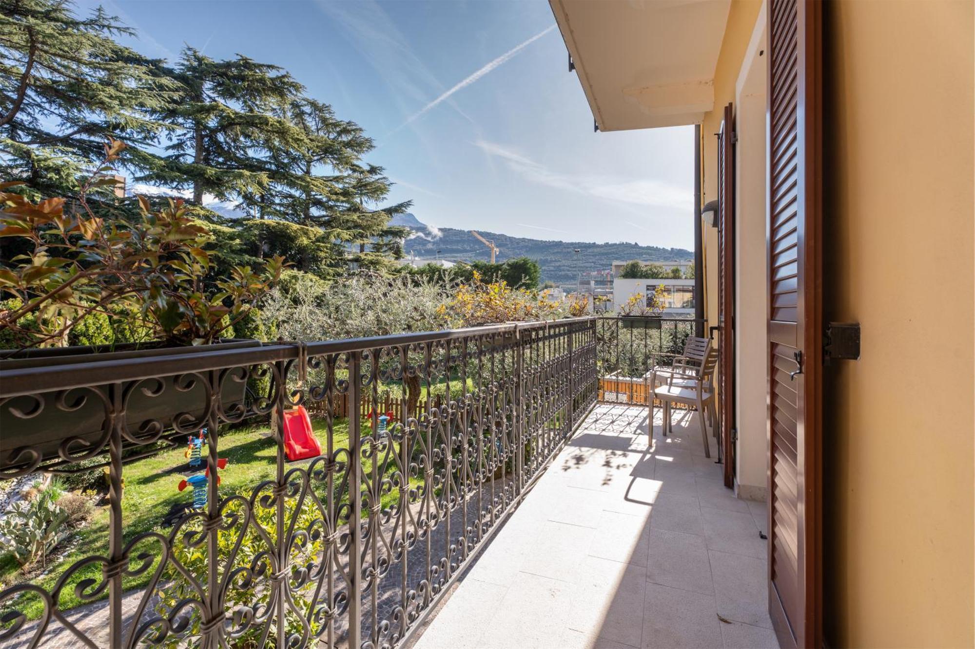 Residence Villa degli Aranci Riva del Garda Esterno foto