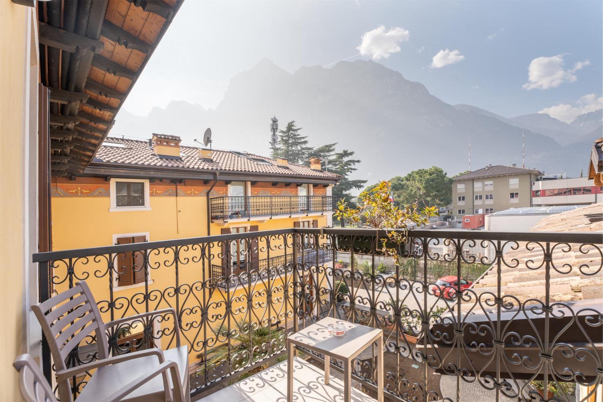 Residence Villa degli Aranci Riva del Garda Esterno foto